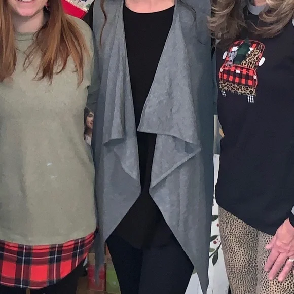 Matilda Jane vest. Size M - Picture 5 of 5